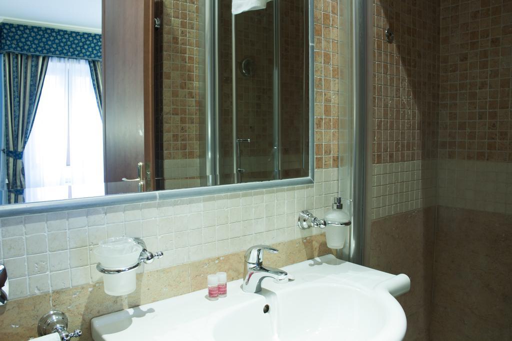 Clara Domus Hotell Rom Exteriör bild
