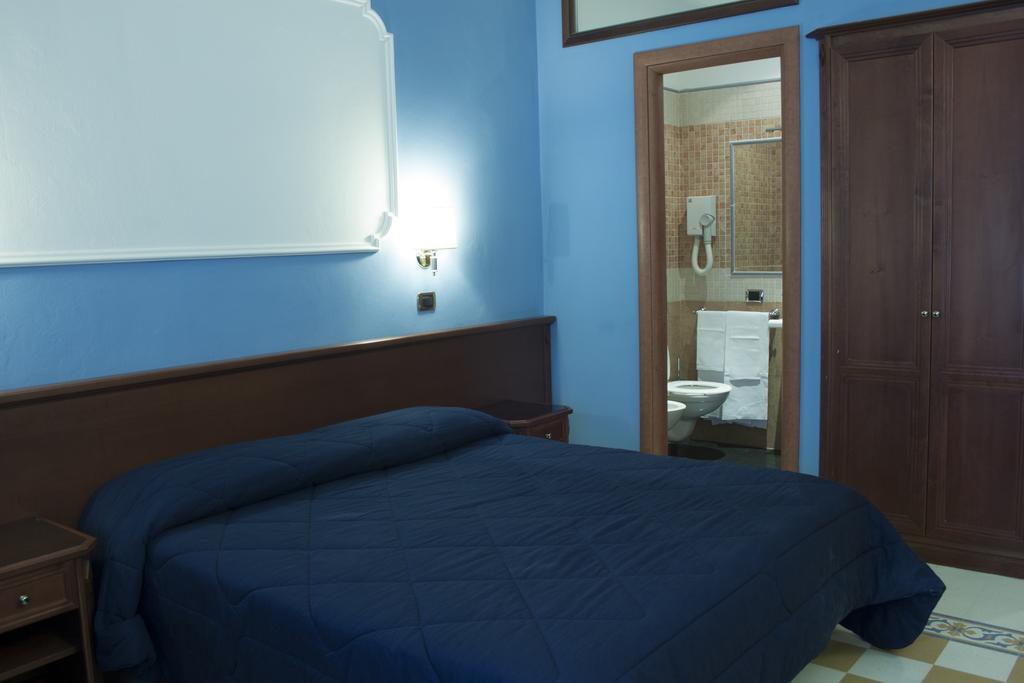 Clara Domus Hotell Rom Exteriör bild